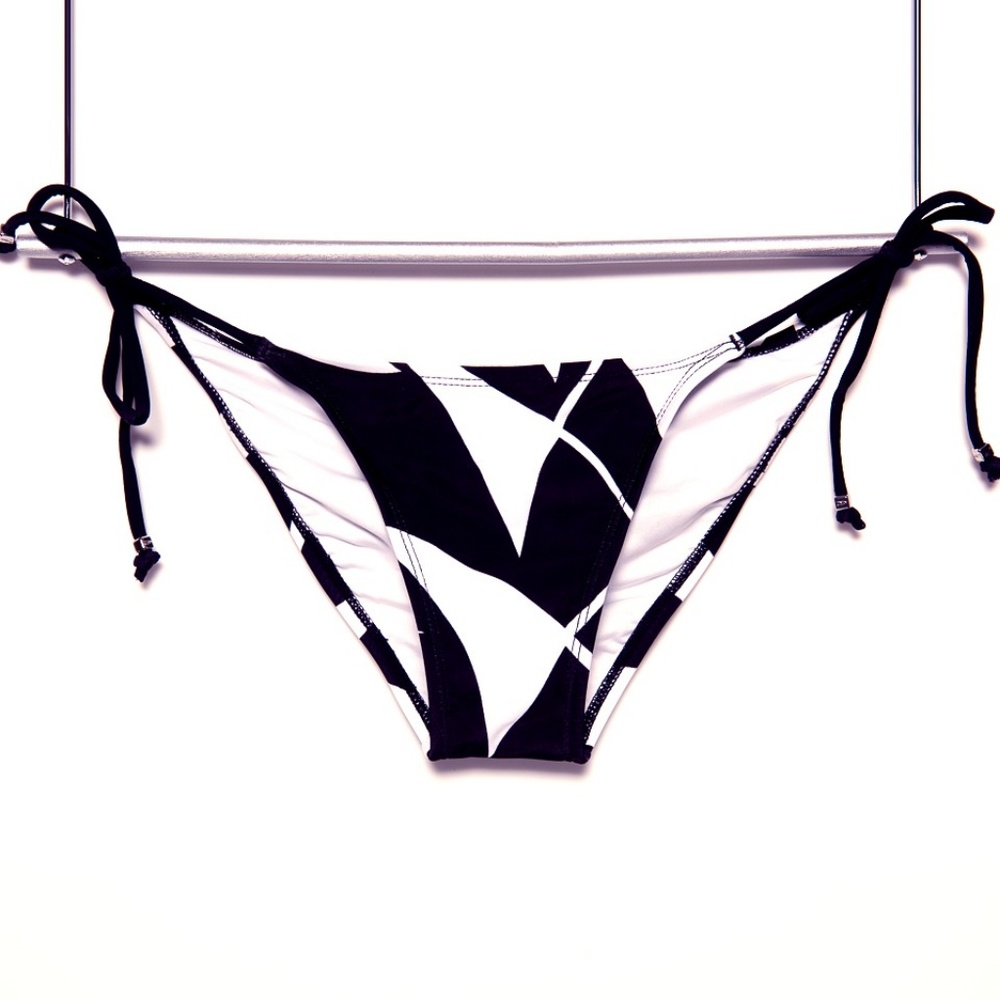 O'Neil Black/White Tie Side Bikini Bottom